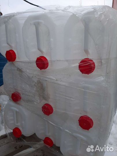 Канистры пластмассовая 20 л