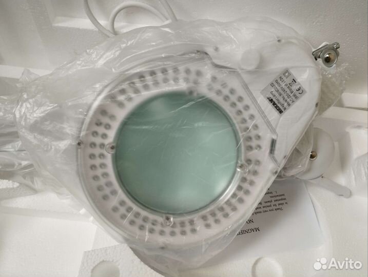 Лупа с подсветкой 8066D2 90LED 31-0413 настольная