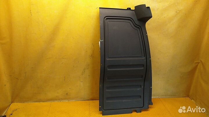 Накладка (кузов внутри) Caddy III