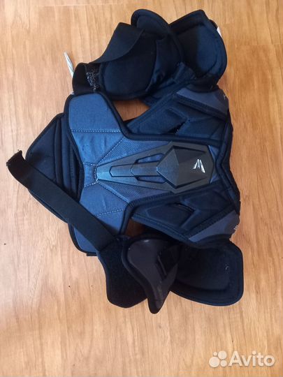 Нагрудник хоккейный easton Stealth Junior S/P