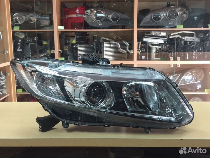 Фара левая, правая Хонда Цивик / Honda Civic