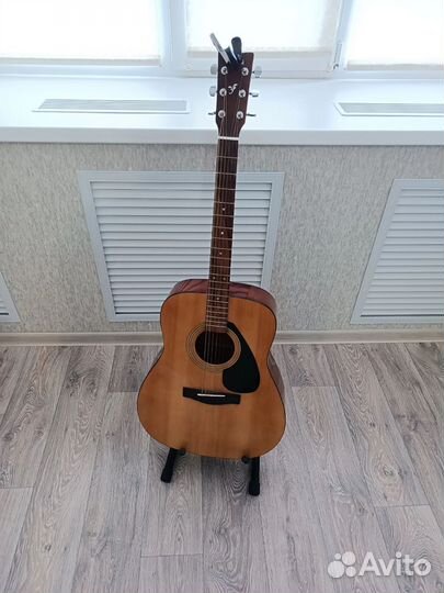 Акустическая гитара yamaha f310 бу