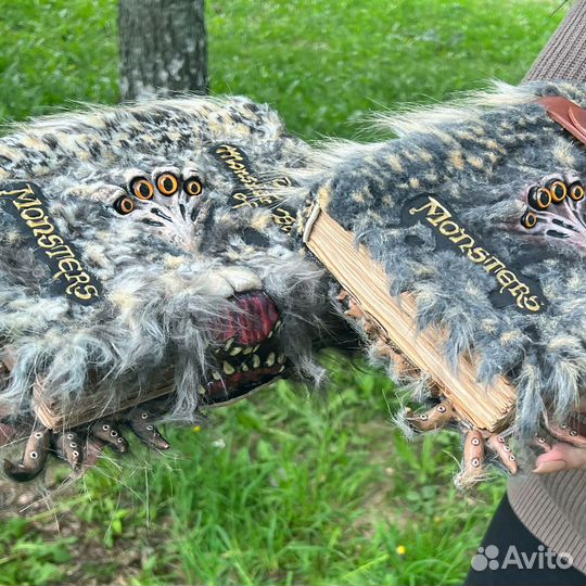 Чудовищная книга о чудовищах (пятнистая)