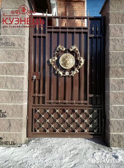 Ворота распашные кованные