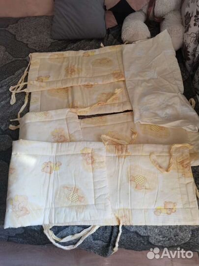 Бортики в кроватку