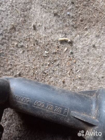 Главный цилиндр сцепления Volkswagen Polo