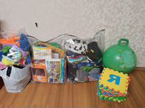 Детские вещи пакетом и развивающие игрушки