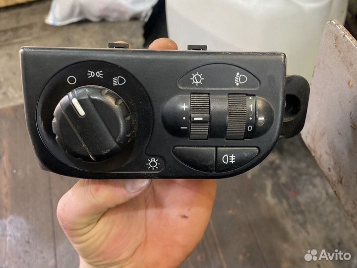 Блок управления светом приора