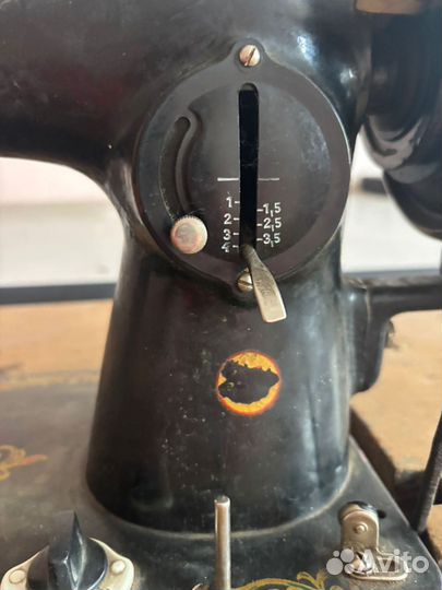 Швейная машина раритет СССР и иностранная