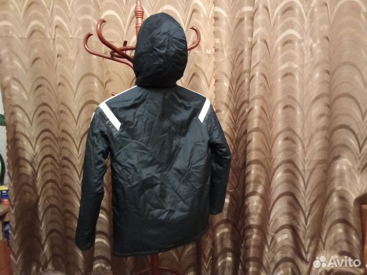 Куртка на мальчика 13-ти лет