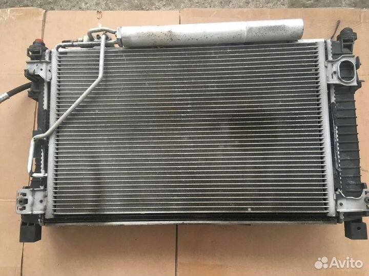 Радиатор конд + охлаждения в сборе Merc W203