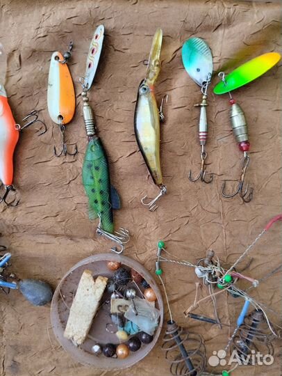 Рыболовные принадлежности бу