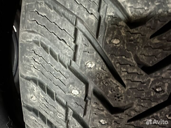 Nokian Tyres Hakkapeliitta 8 SUV 255/55 R19 111T