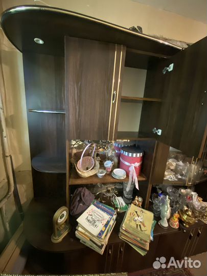 Стенка со шкафом отдам