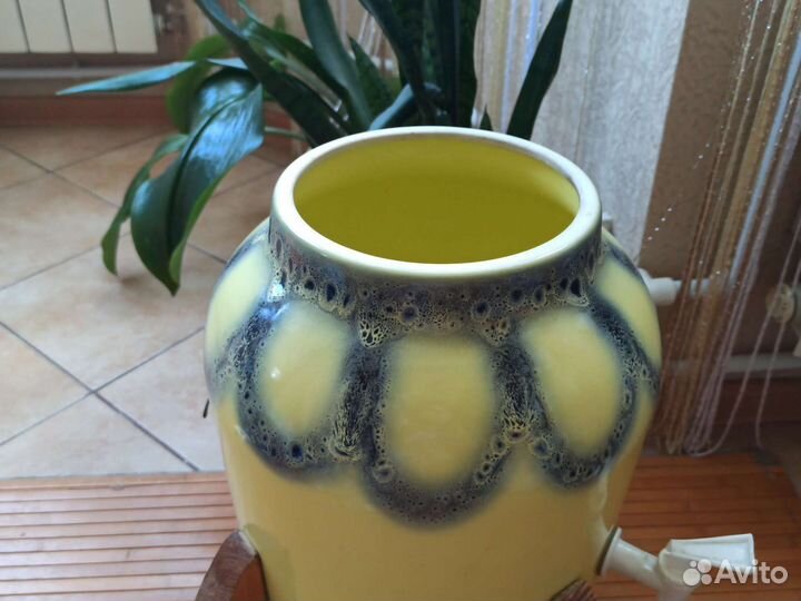 Диспенсер для воды раздатчик кулер на подставке