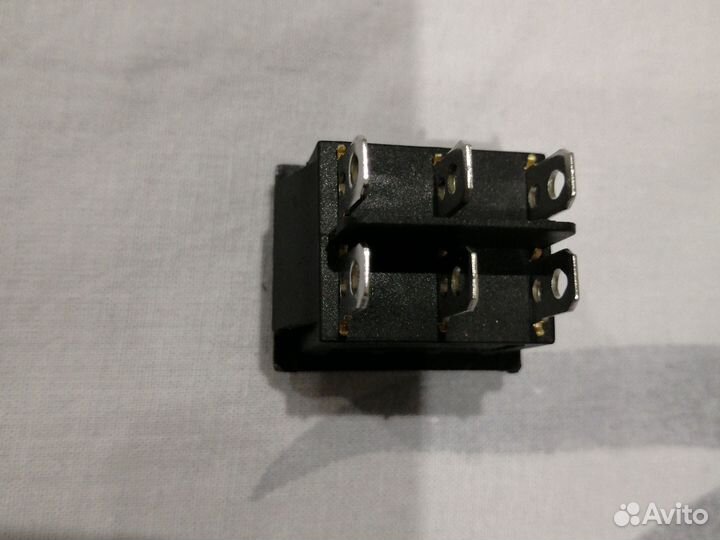 Переключатель KCD4