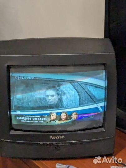 Ламповый телевизор Rolsen