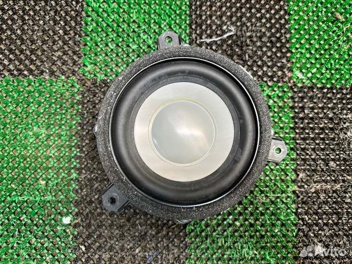 Динамик задний Lexus Lx 2015-2022