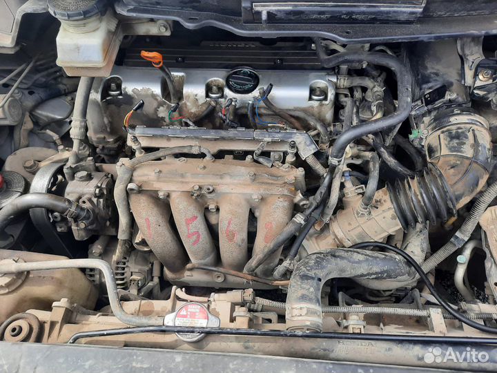 В разборе Хонда Стэпвэгон 2007 2.4 АКПП полный при