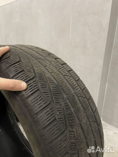 Pirelli Winter Sottozero 245/45 R19 102
