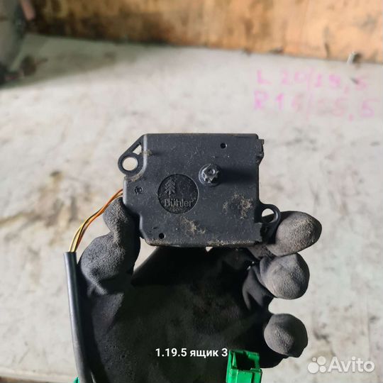 Моторчик заслонки печки iran khodro samand