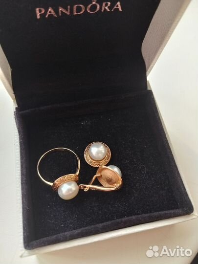 Набор с жемчугом, кольцо и серьги