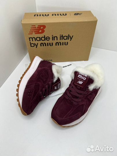 Кроссовки new balance Miu Miu