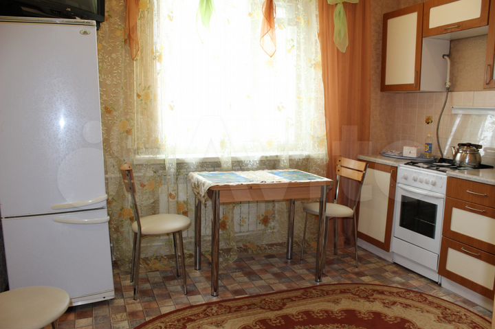 1-к. квартира, 40 м², 1/9 эт.