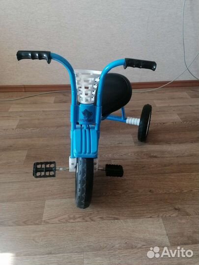 Детский велосипед бу 3х колёсный