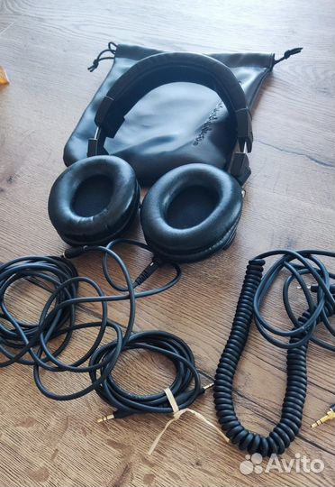 Наушники Audio-Technica ATH-M50X Black