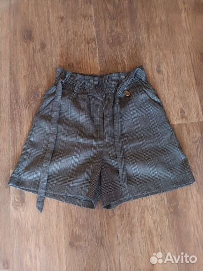 Шорты женские