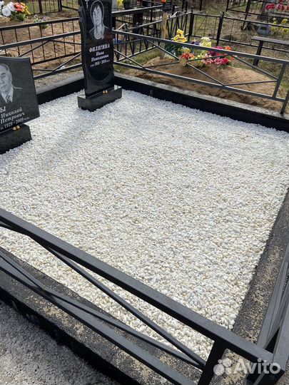 Оградки и благоустройство