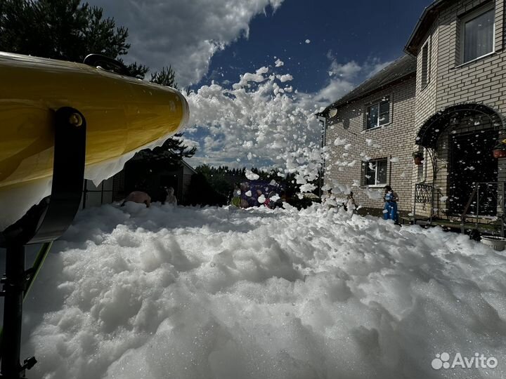 Пенная вечеринка, пенная пушка, дискотека