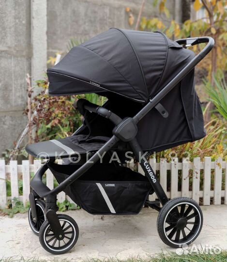 Коляска с большими колесами Luxmom