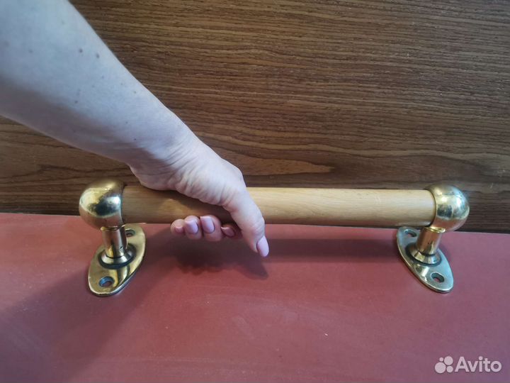 Ручки стариные латунь и оконные, разные