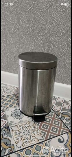 Мусорное ведро