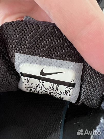 Кроссовки nike