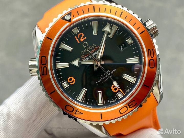 Часы Omega Seamaster Planet Ocean 600M