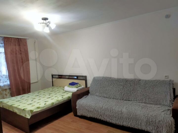 2-к. квартира, 57 м², 1/5 эт.