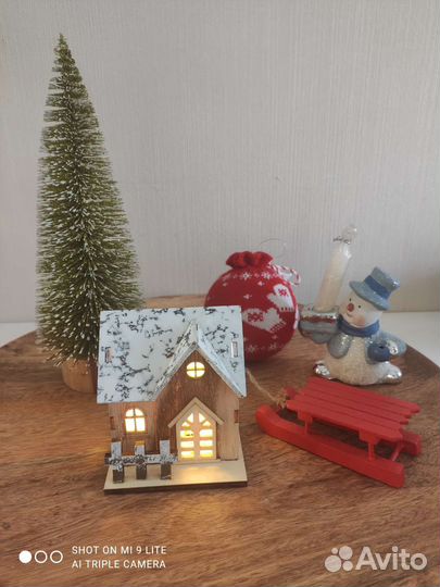 Домик с подсветкой новогодний декор
