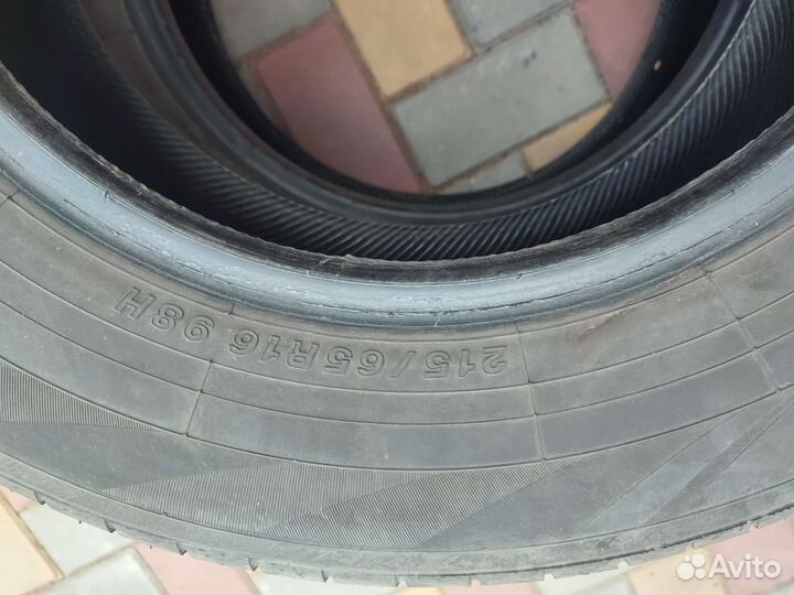 Yokohama BluEarth-A 215/65 R16