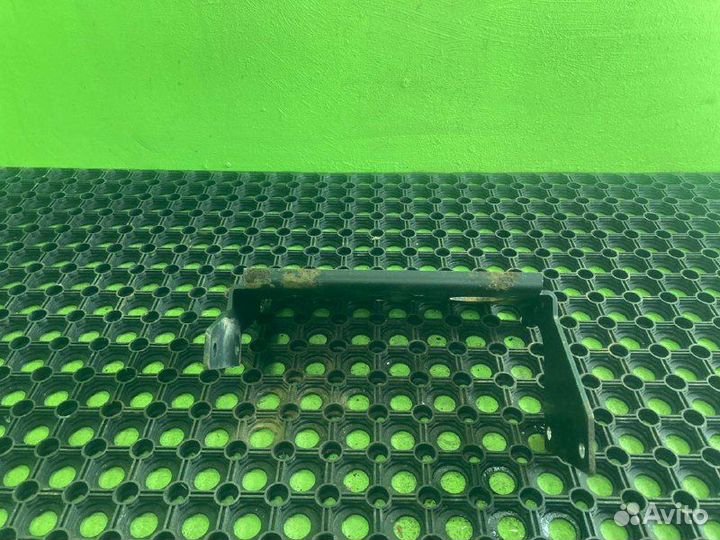 Кронштейн осушителя KAMAZ 5490-S5