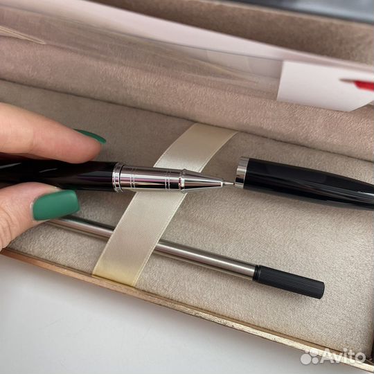 Подарочная коллекционная шариковая ручка