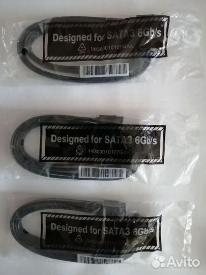 Кабель SATA 3