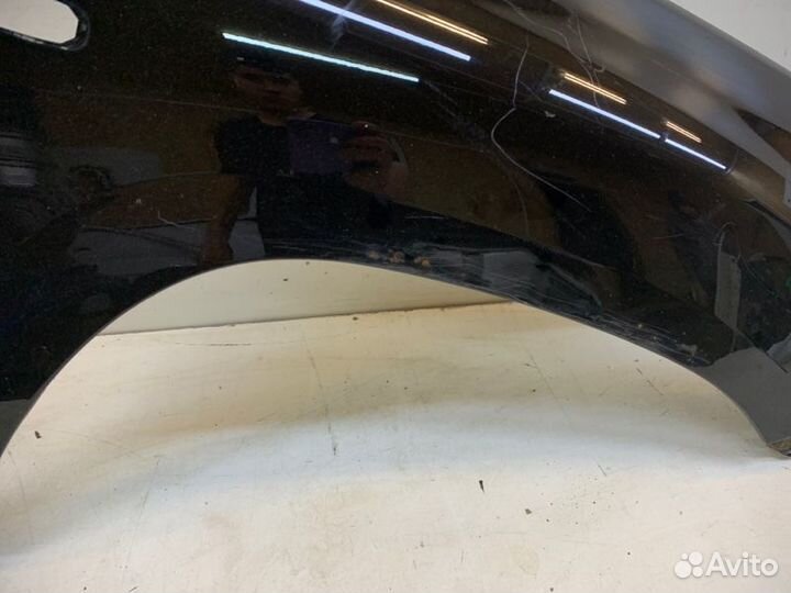 Крыло переднее правое Toyota Land Cruiser 200