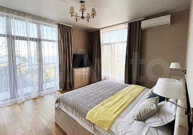 Дом 140 м² на участке 6 сот.