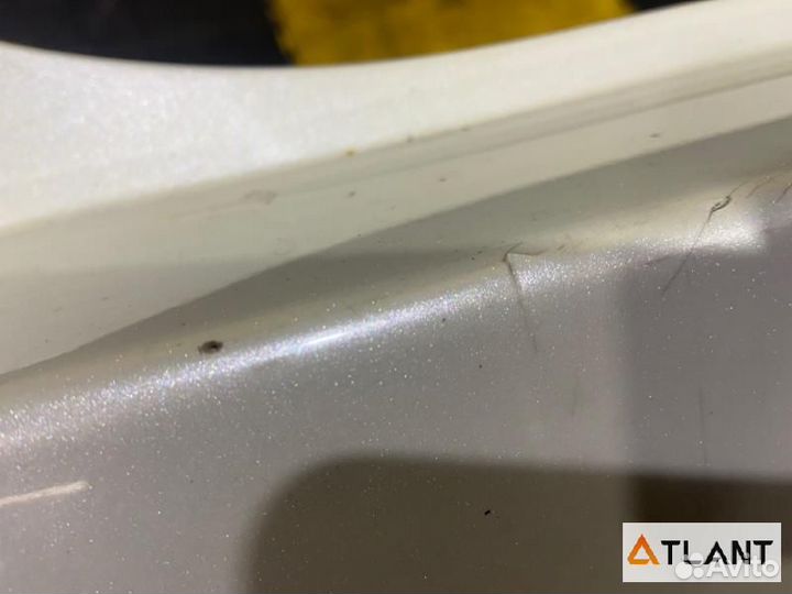 Бампер задний toyota wish