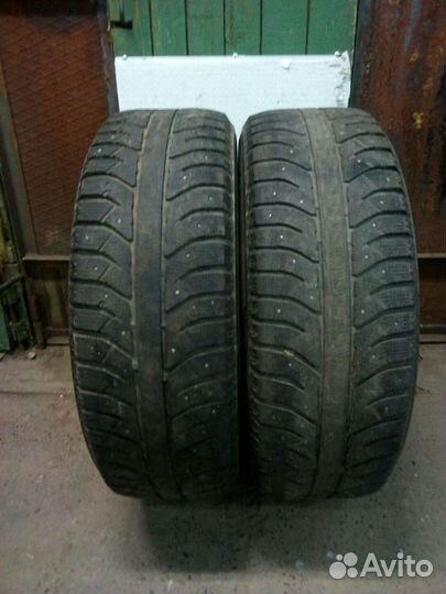 Bridgestone Blizzak DM-V1 235/65 R17