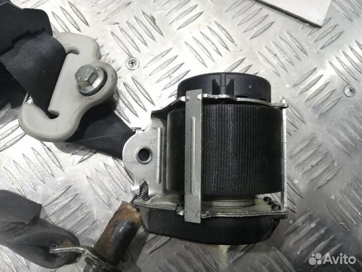 Ремень безопасности передний правый Альмера G15