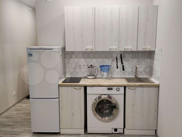 Квартира-студия, 17,4 м², 17/25 эт.